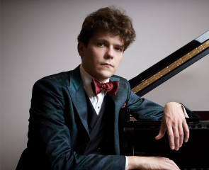 Szymon Nehring Piano Recital