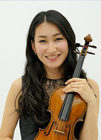 Aiko Kamishikiryo, Violin