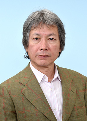 岡田暁生